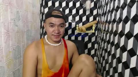 Snapshot of petitehugecockxnxxx chatting on May 2026 10:50:01 PM Call me jake online show from May 2026 10:50:01 PM