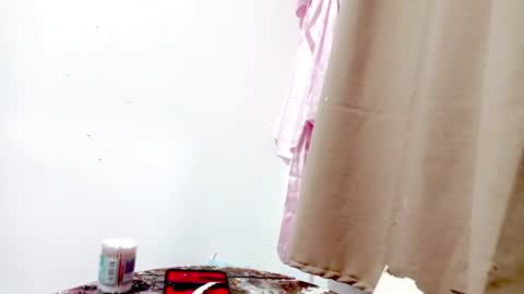 danna online show from July 2026 02:07:02 AM