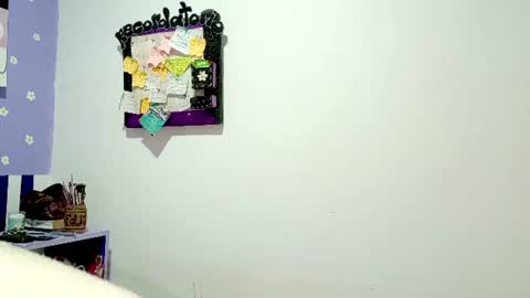 danna online show from August 2026 05:17:01 AM