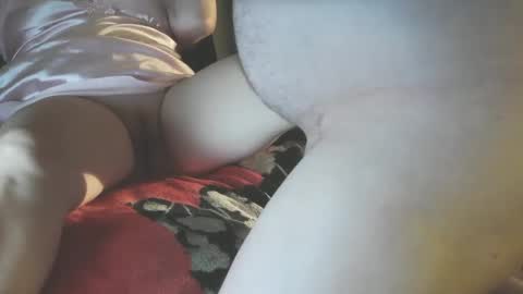 petitelybby online show from September 2025 12:48:02 AM