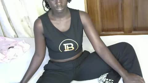 petitte_gyaal online show from January 2026 06:43:02 PM