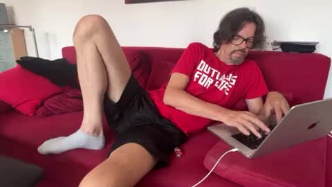 Snapshot of petmario chatting on August 2026 10:57:02 AM petmario online show from August 2026 10:57:02 AM