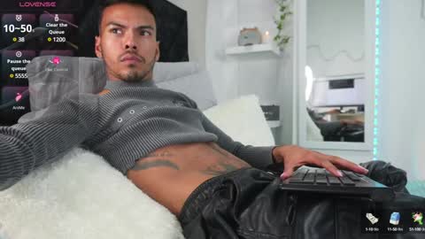 Pettercat online show from January 2025 12:18:01 AM