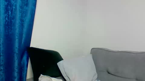 Arielle online show from November 2025 02:06:01 PM