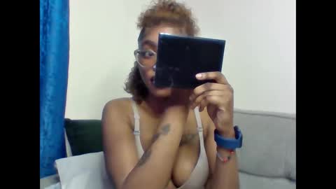 Arielle online show from February 2026 12:07:01 AM