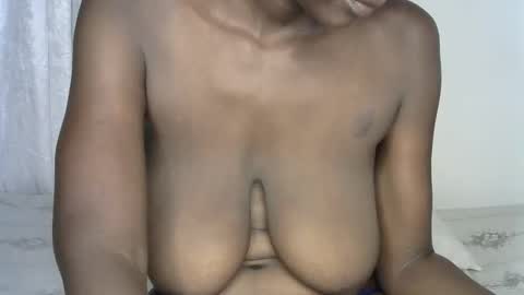 pettite_cora1 online show from November 2025 05:46:01 PM