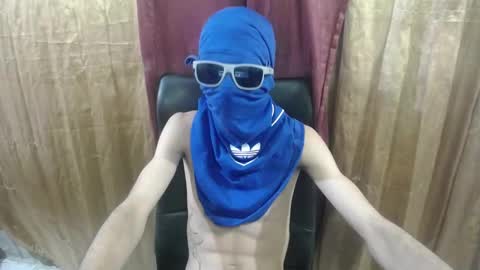 petty_boy777 online show from January 2026 08:51:02 AM