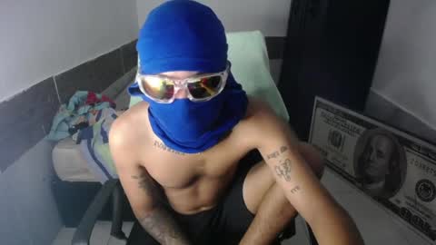 petty_boy777 online show from May 2026 04:13:02 PM