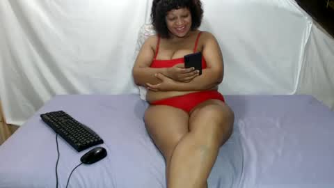 Snapshot of pettycashxx chatting on June 2026 06:24:02 AM pettycashxx online show from June 2026 06:24:02 AM