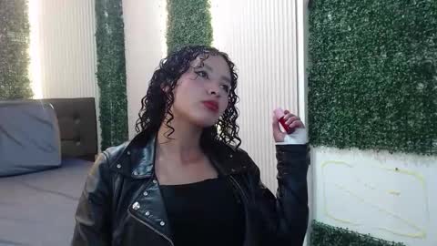 Moon  online show from November 2025 12:48:01 PM