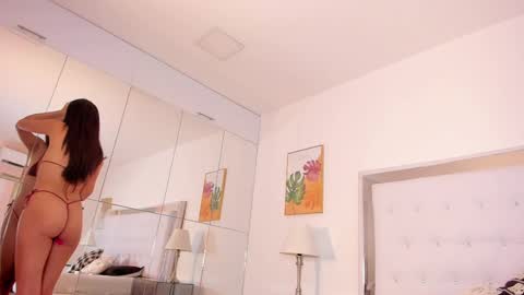 Peyton online show from October 2025 11:52:02 AM