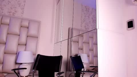 Peyton online show from October 2025 11:45:02 AM