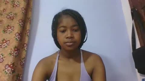 phania185885 online show from April 2026 04:50:02 AM