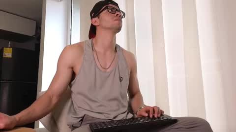 phantom_bigger1 online show from September 2025 01:25:02 PM