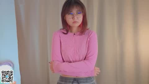 Jenny online show from November 2025 04:12:02 AM