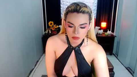 Snapshot of phenominalduodiva chatting on November 2025 06:46:02 AM cervena online show from November 2025 06:46:02 AM