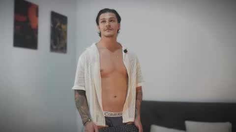 Snapshot of philip_dalton chatting on October 2025 09:49:02 PM Philip Dalton online show from October 2025 09:49:02 PM