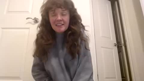 Snapshot of philosophies123 chatting on January 2025 10:30:02 PM sophie online show from January 2025 10:30:02 PM