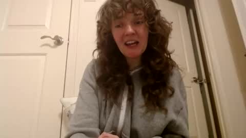 Snapshot of philosophies123 chatting on January 2025 12:04:01 AM sophie online show from January 2025 12:04:01 AM