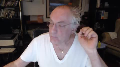 Philippe online show from February 2025 07:41:02 PM