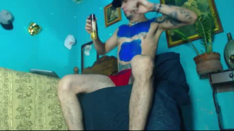 Snapshot of phlilloyhighclouds chatting on January 2025 09:24:02 AM phlilloyhighclouds online show from January 2025 09:24:02 AM