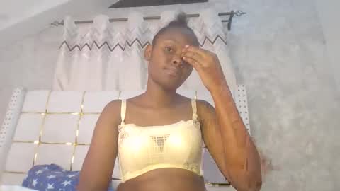 phoebe online show from January 2026 09:02:02 PM