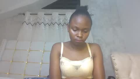 phoebe online show from February 2026 08:35:01 PM