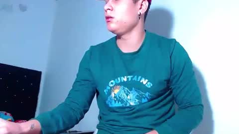 AdnierGnz online show from December 2024 12:05:01 PM