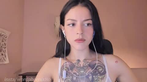 phoenixx_x online show from December 2024 11:40:02 PM