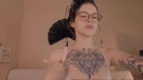 Snapshot of phoenixx_x chatting on April 2026 02:51:02 AM phoenixx_x online show from April 2026 02:51:02 AM