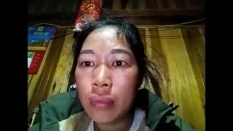 Snapshot of phuong_vietnam chatting on April 2026 12:28:01 PM phuong_vietnam online show from April 2026 12:28:01 PM