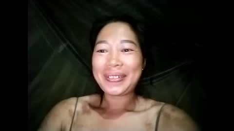 Snapshot of phuong_vietnam chatting on April 2026 04:58:02 PM phuong_vietnam online show from April 2026 04:58:02 PM
