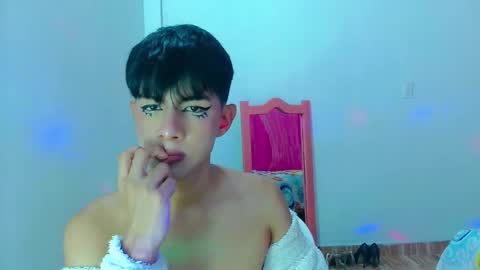 Snapshot of phuwin_bj chatting on June 2026 05:13:02 AM phuwin online show from June 2026 05:13:02 AM