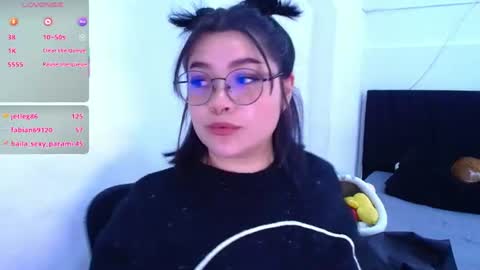 phylavell_ online show from July 2026 08:59:01 PM