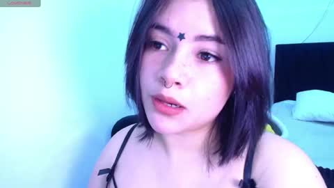 phylavell_ online show from July 2026 06:53:02 AM