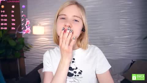 Hann G. Jones online show from November 2025 04:15:02 AM