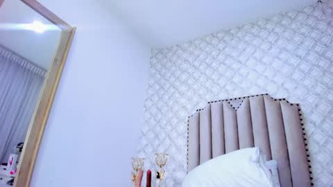    online show from January 2025 02:52:01 PM