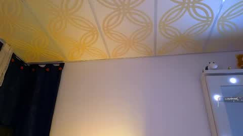 Snapshot of piafisher_2 chatting on May 2026 10:36:01 AM Piafisher 2 online show from May 2026 10:36:01 AM