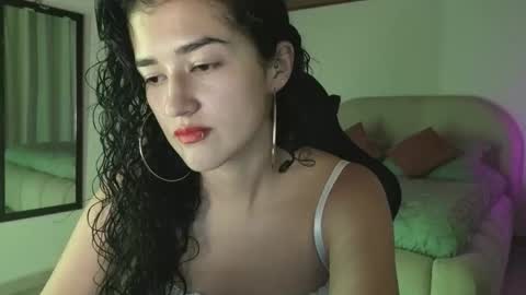 Snapshot of piama_burnss chatting on April 2026 11:53:01 PM piama_burnss online show from April 2026 11:53:01 PM