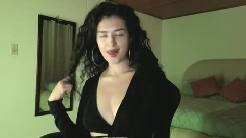 Snapshot of piama_burnss chatting on May 2026 12:38:01 AM piama_burnss online show from May 2026 12:38:01 AM