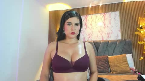 Your virtual goddess Luna  online show from January 2026 08:55:01 PM