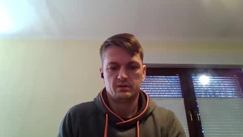 Snapshot of piercingsxxx chatting on February 2025 09:00:02 AM piercingsxxx online show from February 2025 09:00:02 AM