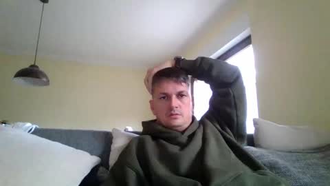 Snapshot of piercingsxxx chatting on November 2025 08:30:02 AM piercingsxxx online show from November 2025 08:30:02 AM