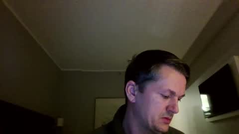 Snapshot of piercingsxxx chatting on January 2026 07:41:01 PM piercingsxxx online show from January 2026 07:41:01 PM