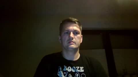 Snapshot of piercingsxxx chatting on March 2026 06:27:02 PM piercingsxxx online show from March 2026 06:27:02 PM