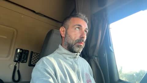 pierotu online show from October 2025 06:56:02 AM