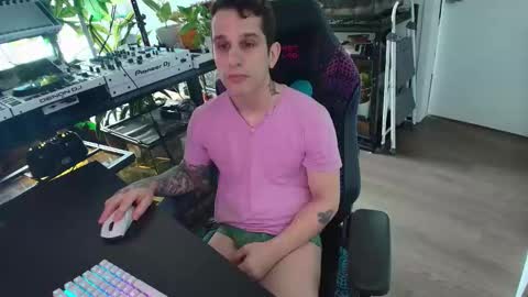 Snapshot of pierrefitch chatting on January 2026 06:42:02 PM Pierre Fitch online show from January 2026 06:42:02 PM