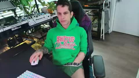 Snapshot of pierrefitch chatting on January 2026 03:06:01 PM Pierre Fitch online show from January 2026 03:06:01 PM