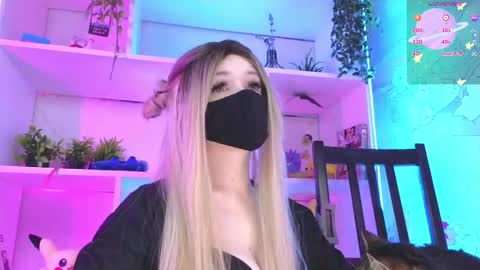 Snapshot of pika_pikaa chatting on November 2025 09:25:01 PM Sonya online show from November 2025 09:25:01 PM