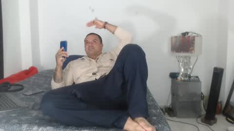 pikoro_gomez online show from February 2025 10:18:01 PM